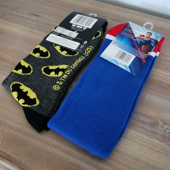 Batman & Superman Crew Socks β 2 Pairs β DC Comics β NWT comic book hero socks - Picture 4 of 9